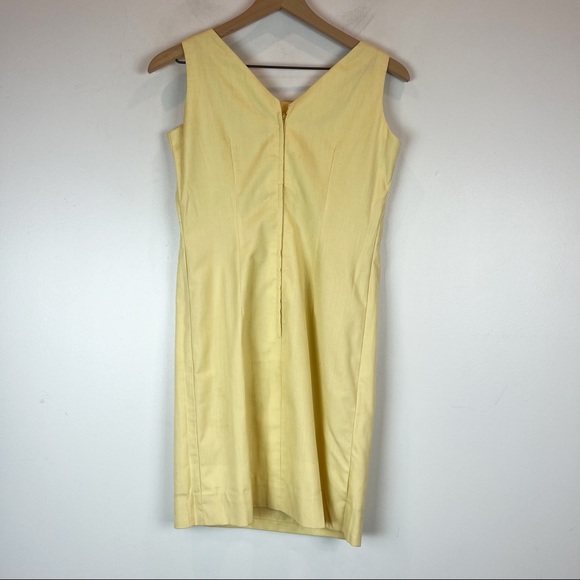Vintage 60s Floral Beaded Sleeveless Shift Dress Size XS Yellow Mid Century - Picture 3 of 7